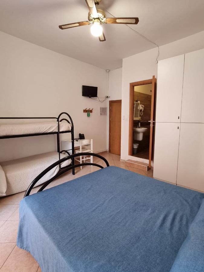 Hotel Riz Finale Ligure Bagian luar foto